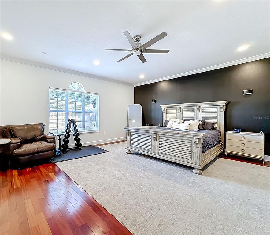 Image 32 of property listing at 3601 NEPTUNE DRIVE, Orlando, FL 32804