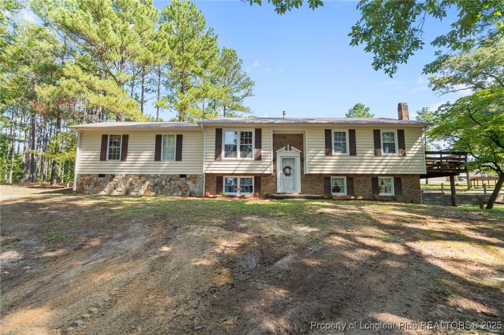 255 Sarason Place, Vass, NC 28394