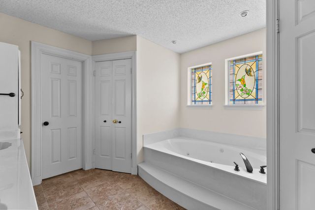 3700 Lake Vista Circle, Tyler, TX 75707