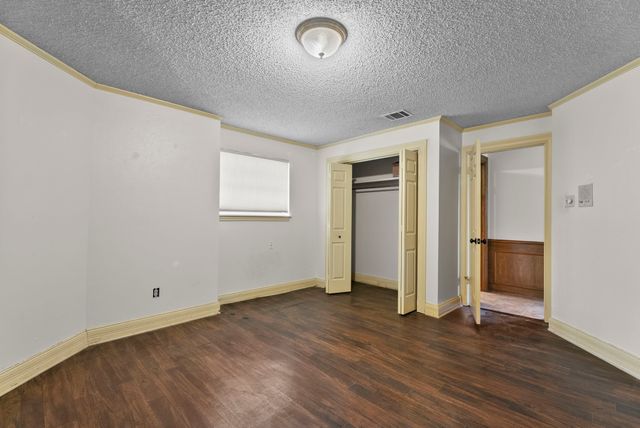 3700 Lake Vista Circle, Tyler, TX 75707