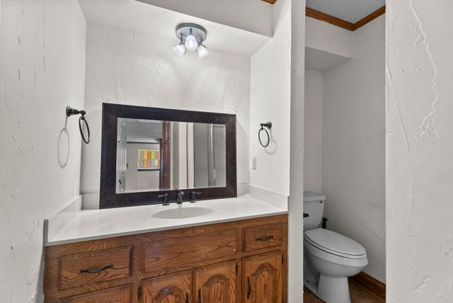 3700 Lake Vista Circle, Tyler, TX 75707