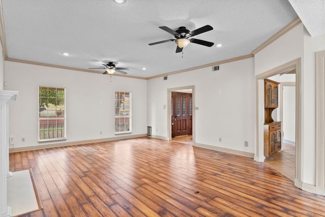 3700 Lake Vista Circle, Tyler, TX 75707