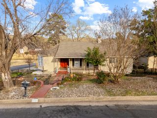 3700 Lake Vista Circle, Tyler, TX 75707