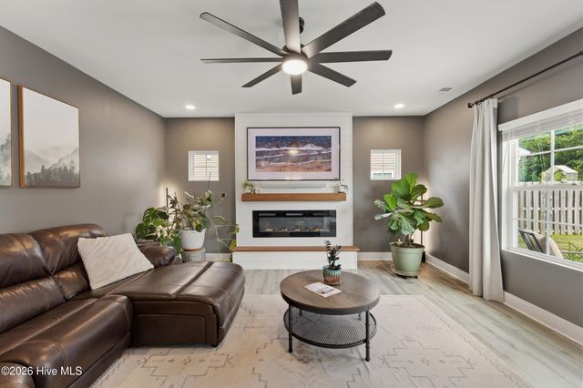 4561 Parsons Mill Drive, Castle Hayne, NC 28429