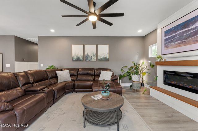4561 Parsons Mill Drive, Castle Hayne, NC 28429
