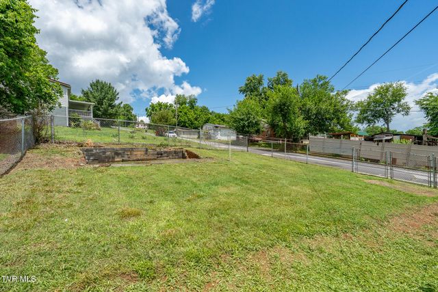 3501 Watterson Street, Kingsport, TN 37660