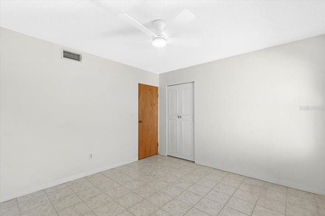 1930 SYLVESTER COURT, Lakeland, FL 33803