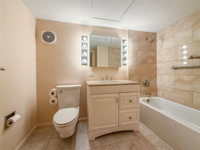 1930 SYLVESTER COURT, Lakeland, FL 33803