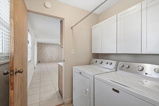 1930 SYLVESTER COURT, Lakeland, FL 33803