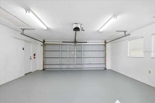 1930 SYLVESTER COURT, Lakeland, FL 33803