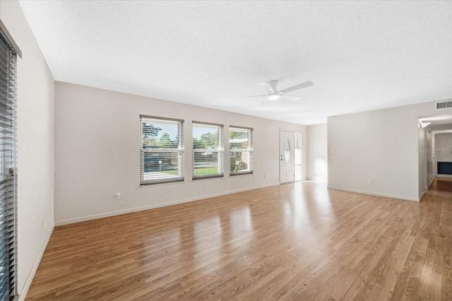 1930 SYLVESTER COURT, Lakeland, FL 33803