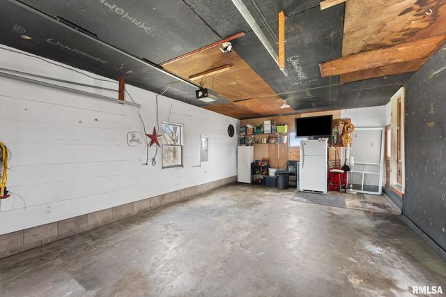 43 280TH Street, Alexis, IL 61412