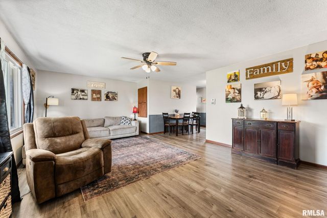 43 280TH Street, Alexis, IL 61412