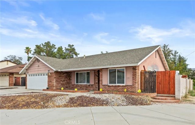 41763 Lomas, Hemet, CA 92544