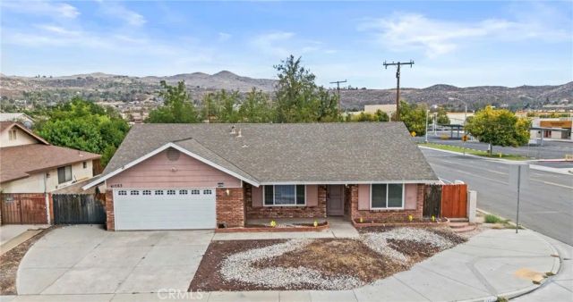 41763 Lomas, Hemet, CA 92544