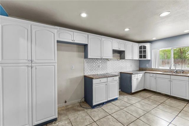 41763 Lomas, Hemet, CA 92544