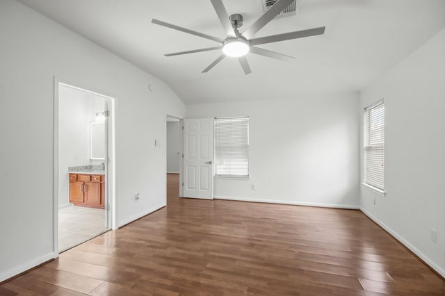 9410 Lakeway View Lane, Humble, TX 77396