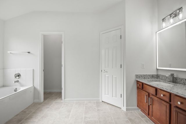 9410 Lakeway View Lane, Humble, TX 77396