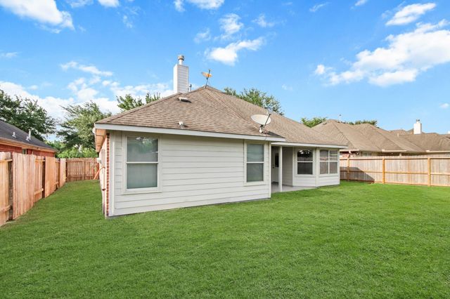 9410 Lakeway View Lane, Humble, TX 77396