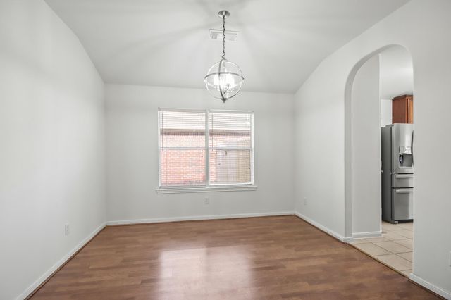 9410 Lakeway View Lane, Humble, TX 77396