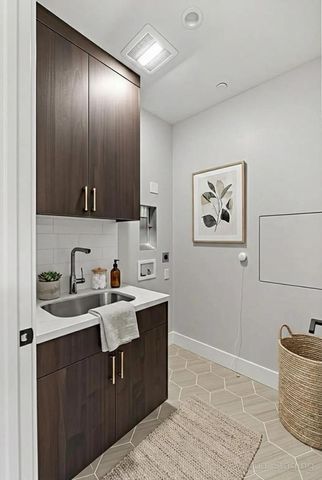 225 Hope Street, Mountain View, CA 94041