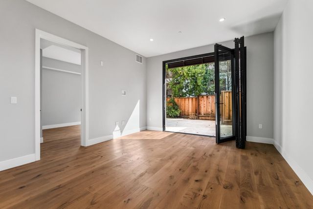 225 Hope Street, Mountain View, CA 94041