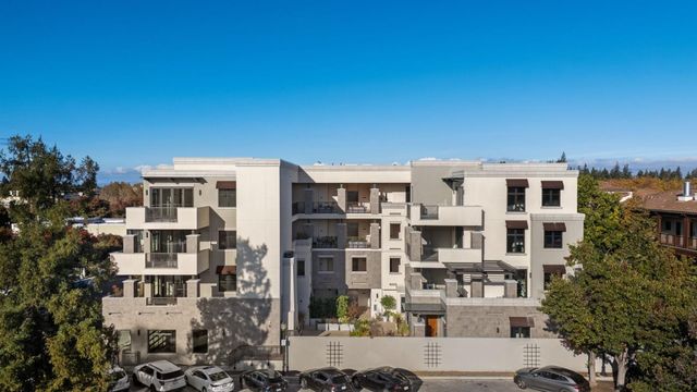 225 Hope Street, Mountain View, CA 94041