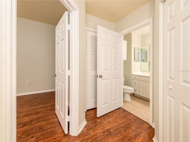 112 BEACH HAVEN LANE 112, Tampa, FL 33609