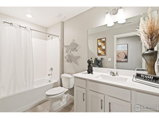 1892 Mount Monroe Dr, Berthoud, CO 80513