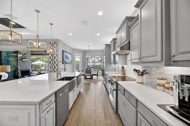 523 TREVISO DRIVE, Apollo Beach, FL 33572