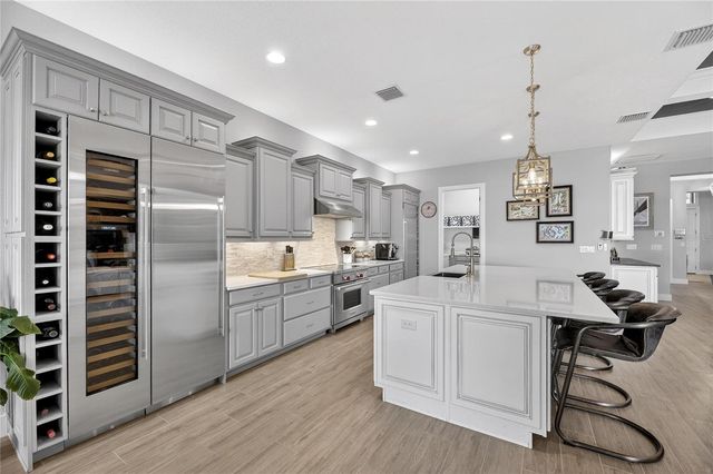 523 TREVISO DRIVE, Apollo Beach, FL 33572