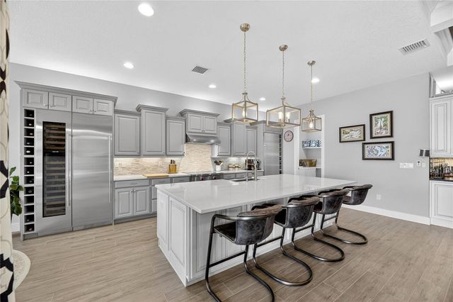 523 TREVISO DRIVE, Apollo Beach, FL 33572