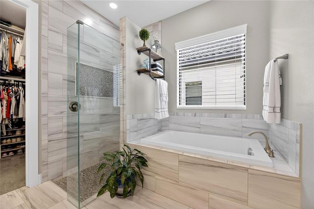 523 TREVISO DRIVE, Apollo Beach, FL 33572