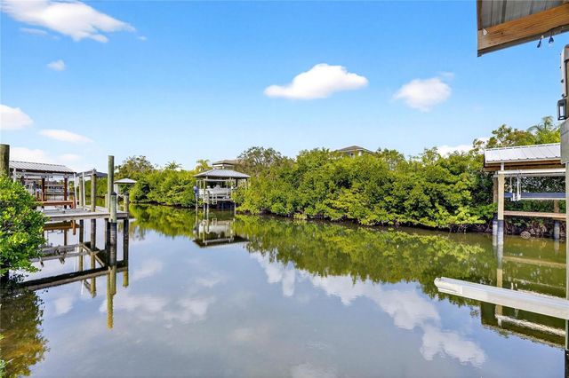 523 TREVISO DRIVE, Apollo Beach, FL 33572