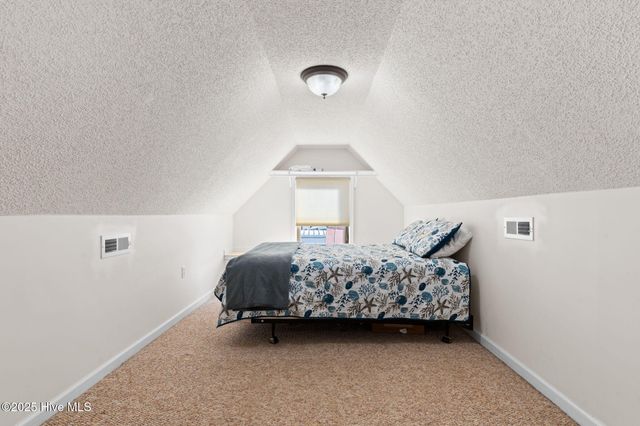 3208 Springdale Avenue SW, Supply, NC 28462