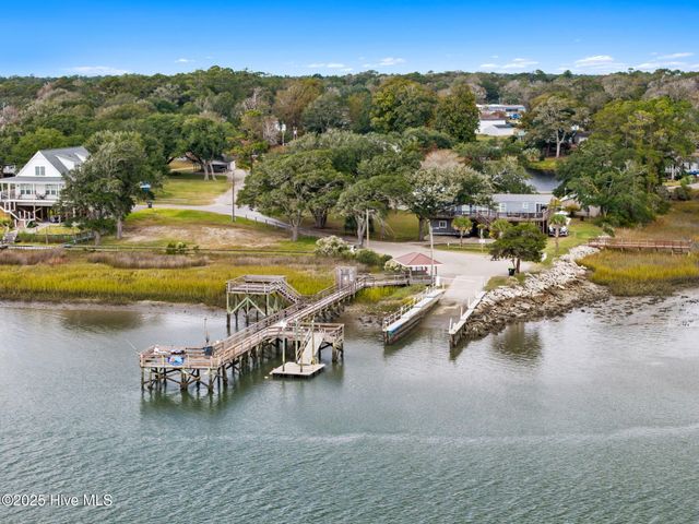 3208 Springdale Avenue SW, Supply, NC 28462