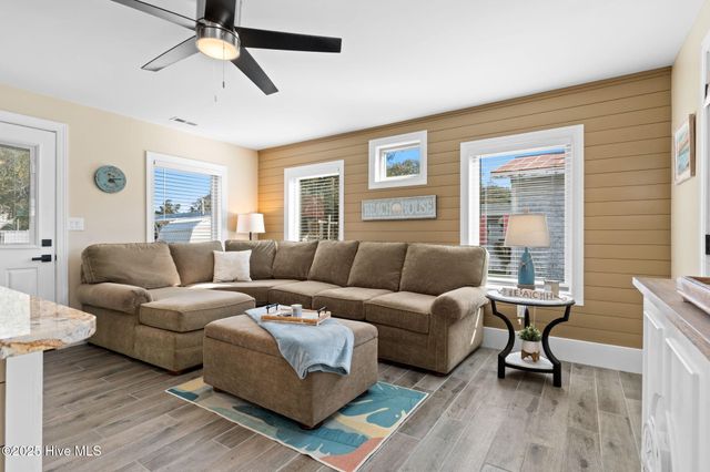 3208 Springdale Avenue SW, Supply, NC 28462