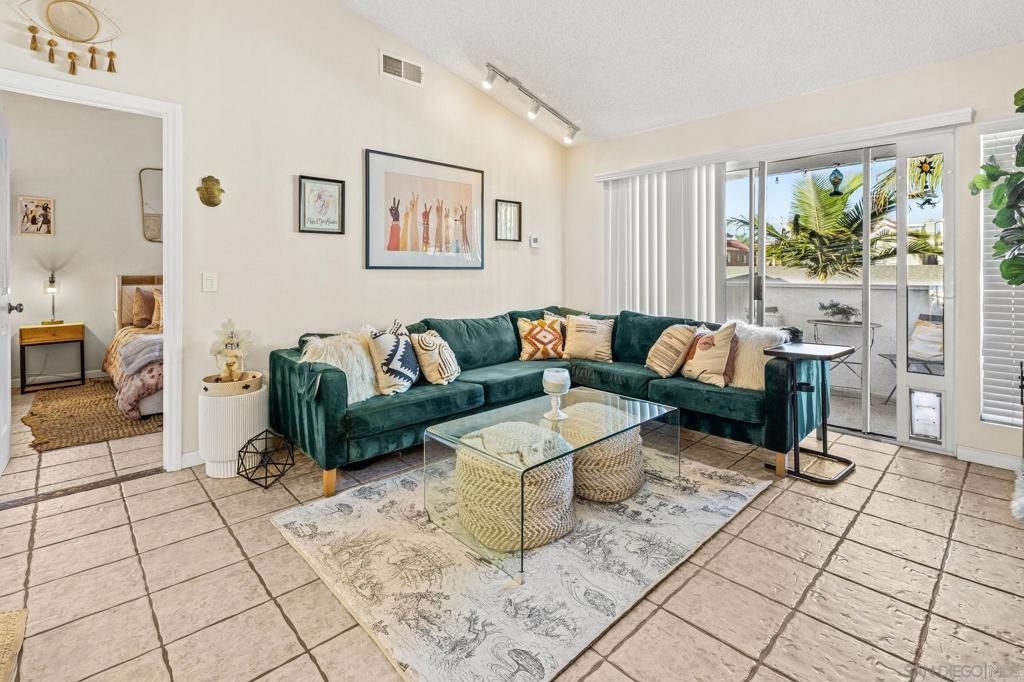 400 N Myers 36, Oceanside, CA 92054 — photo 3