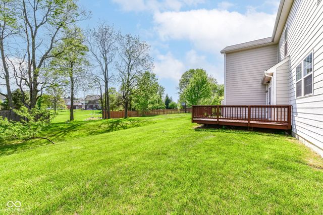 11391 Zanardi Court, Zionsville, IN 46077