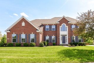 11391 Zanardi Court, Zionsville, IN 46077