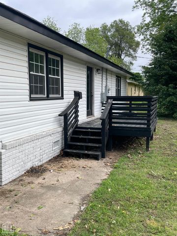 5304 Southwest Drive, Jonesboro, AR 72404