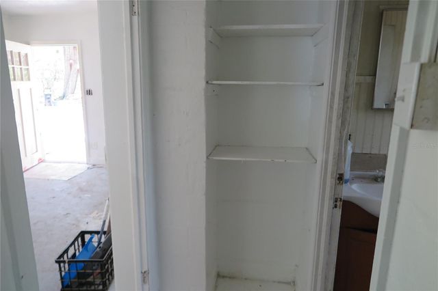 1105 SE 6TH AVENUE, Gainesville, FL 32601