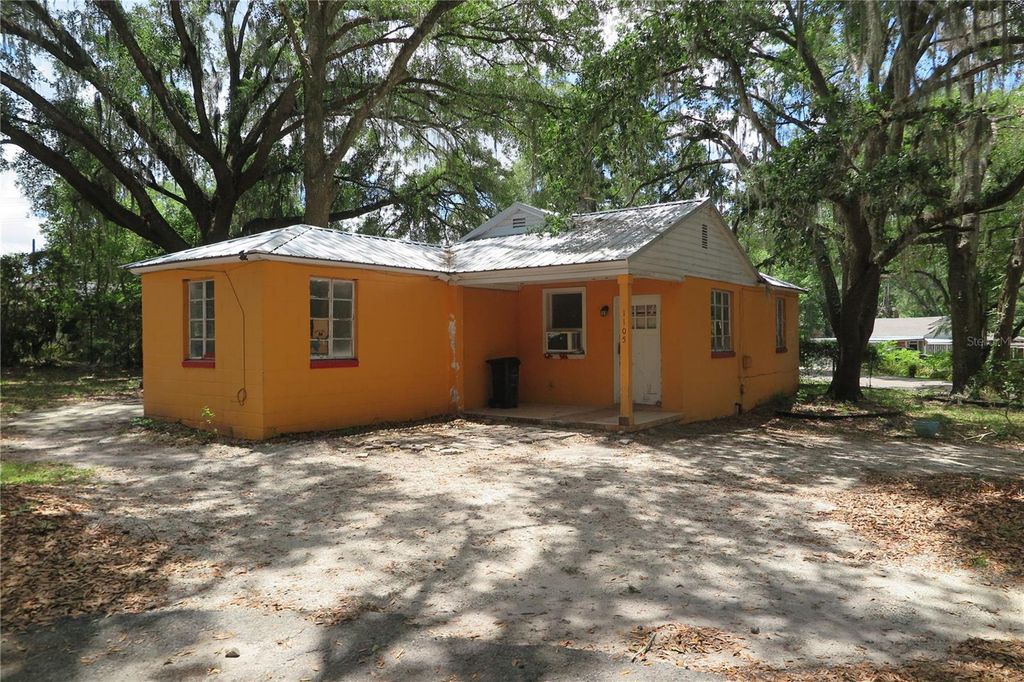 1105 SE 6TH AVENUE, Gainesville, FL 32601