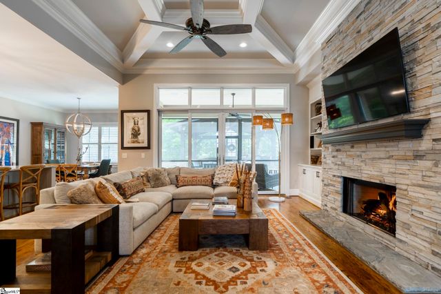 118 Fernbank Court, Simpsonville, SC 29681