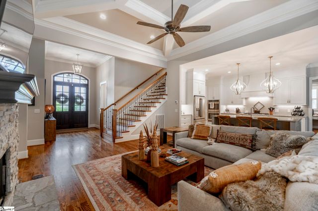 118 Fernbank Court, Simpsonville, SC 29681
