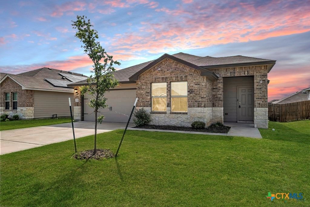 2358 Aylesbury Drive, Copperas Cove, TX 76522