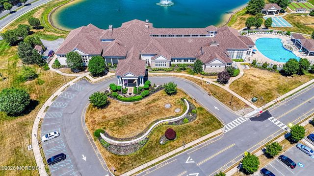 20 Valley Stream Place, Barnegat, NJ 08005