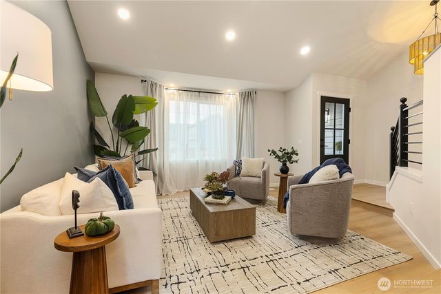 4709 NE 18th Street, Renton, WA 98059