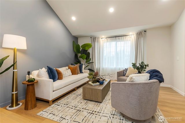 4709 NE 18th Street, Renton, WA 98059