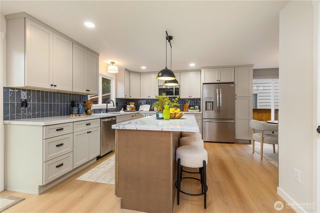 4709 NE 18th Street, Renton, WA 98059